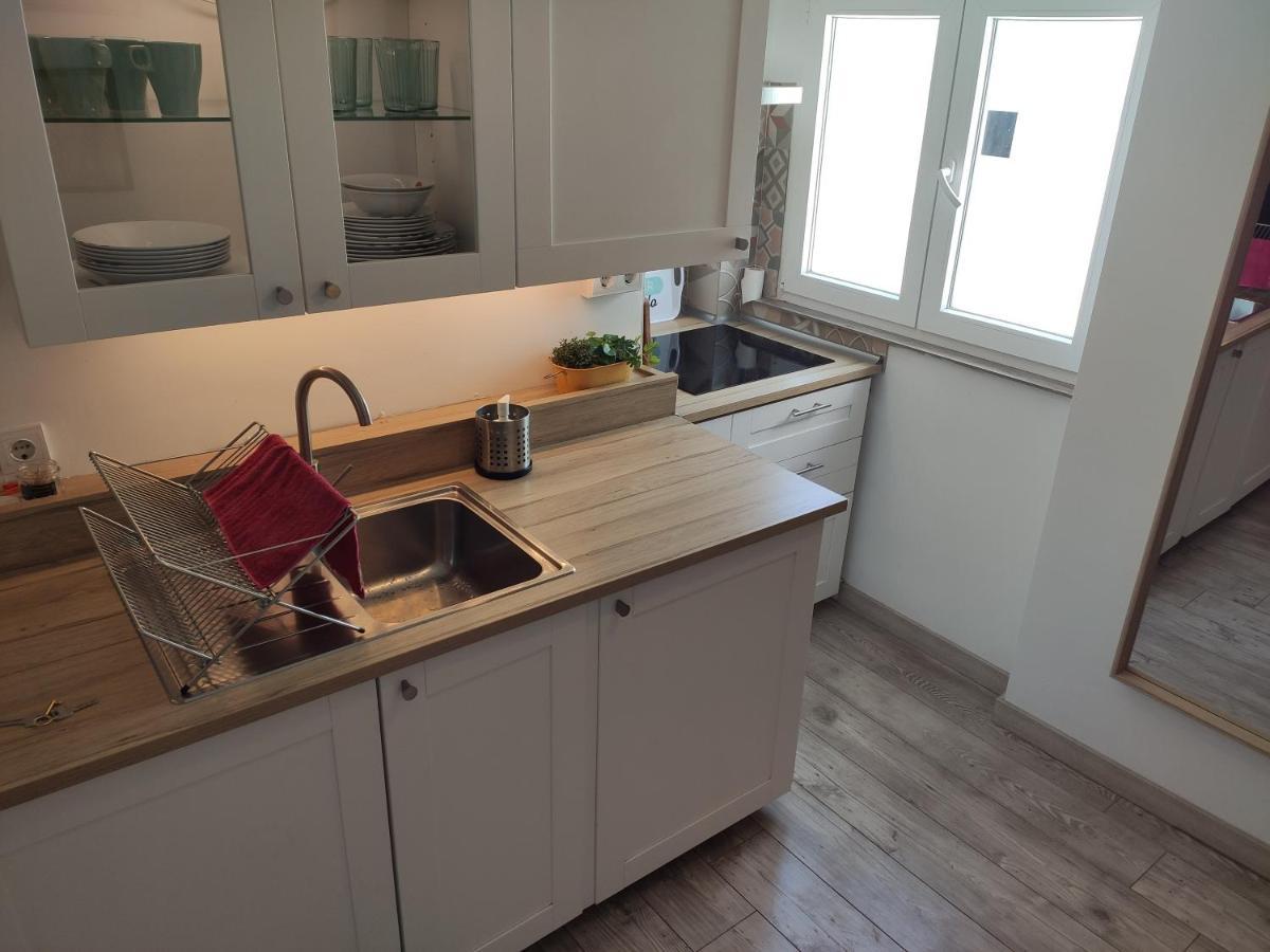Luminoso Y Acogedor Apartamento Junto A La Macarena De Sevilla Exteriör bild